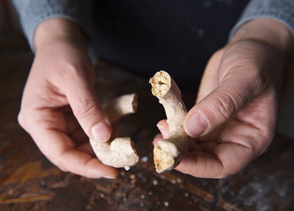 Corn-Flour-Cookies_texture-inside