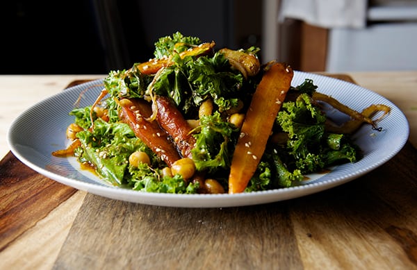 Roasted-Carrot-Salad-with-Hummus-Vinaigrette~ready-to-serve