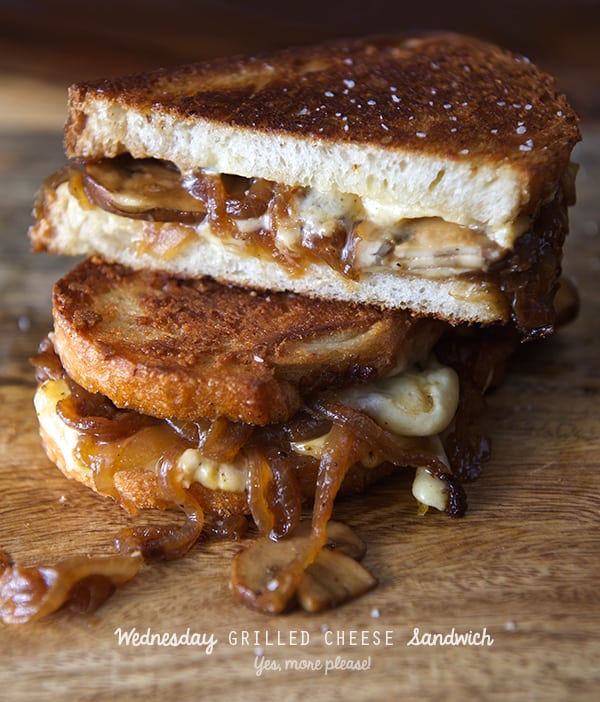 Wednesday-Grilled-cheese-sandwich_sliced