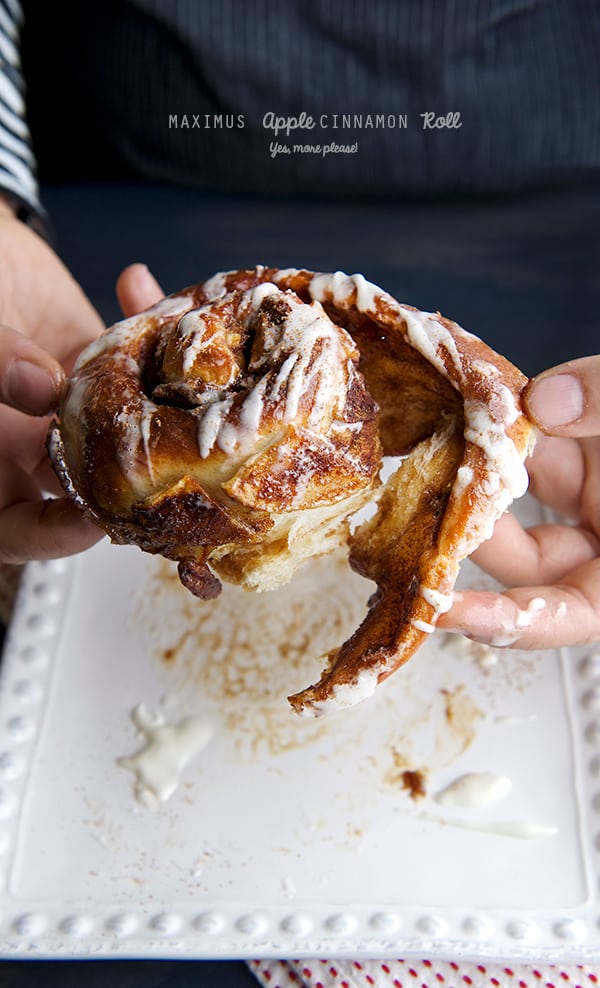 Maximus-Apple-Cinnamon-Rolls_you-know-you-want-it!_Yes,-more-please!