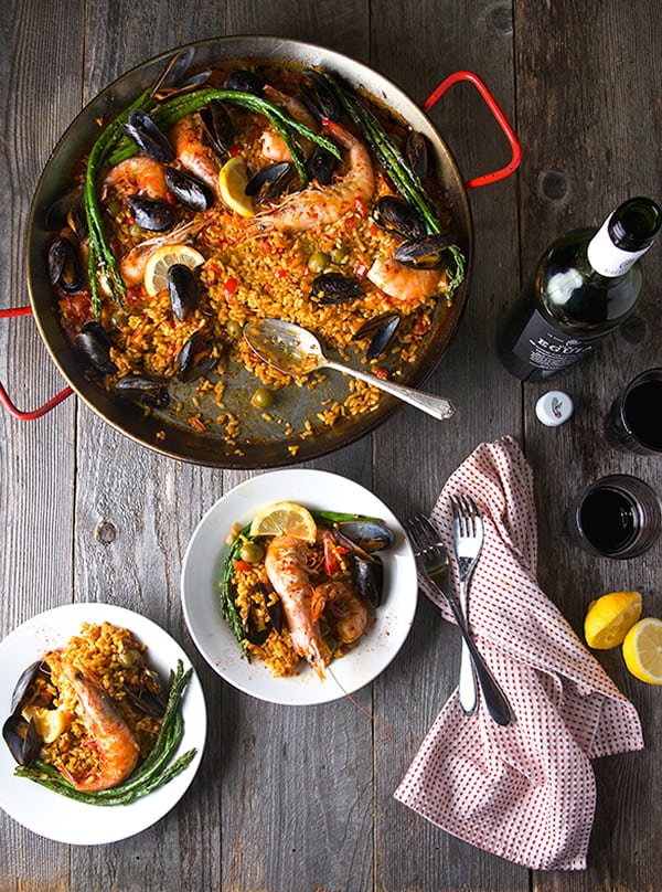 Grilled-Sea-food-Paella-Valenciana_ready-to-serve_Yes,-more-please!