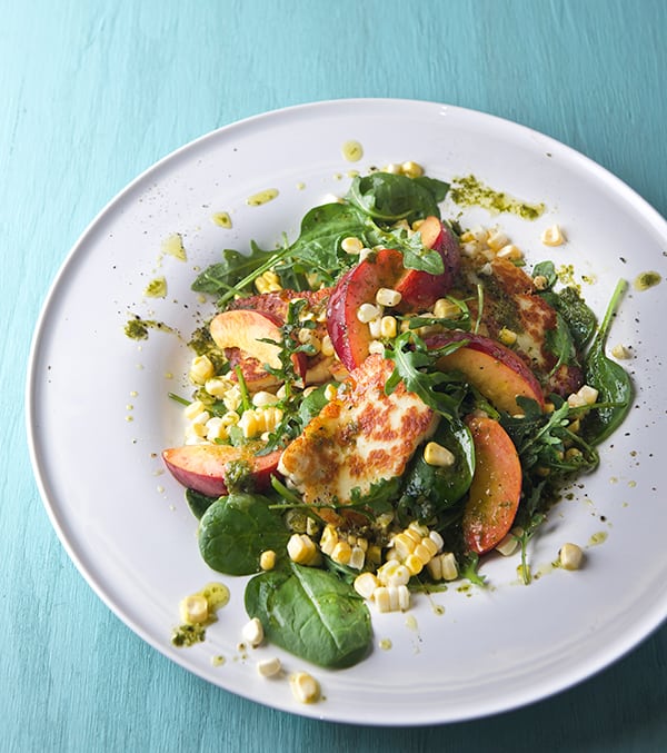 Peach-Sweet-Corn-and-Halloumi-Salad-with-Lemon-Basil-Vinaigrette_refreshing-summer-salad_Yes,-more-please!