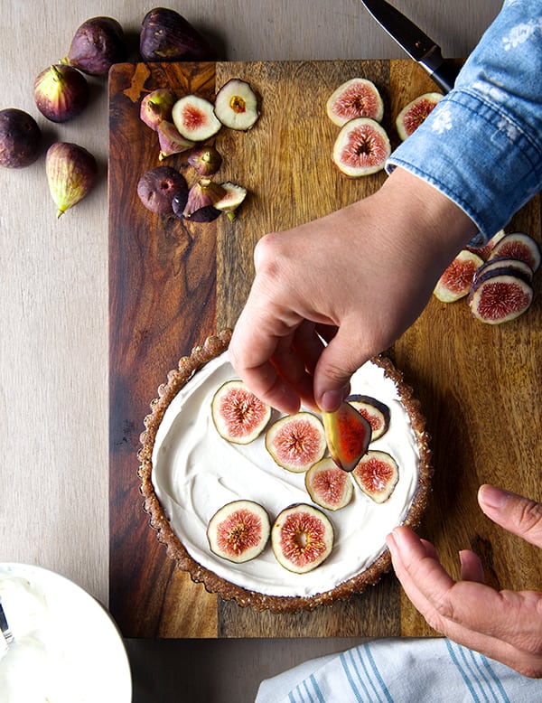 Summer-Fig-Tart_Kefir-Cheese-and-Fig-Layers