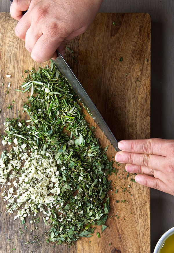 Fall-Herbs-Chimichuri_chopped-Herbs_Rosemary,-Thyme,-Oregano