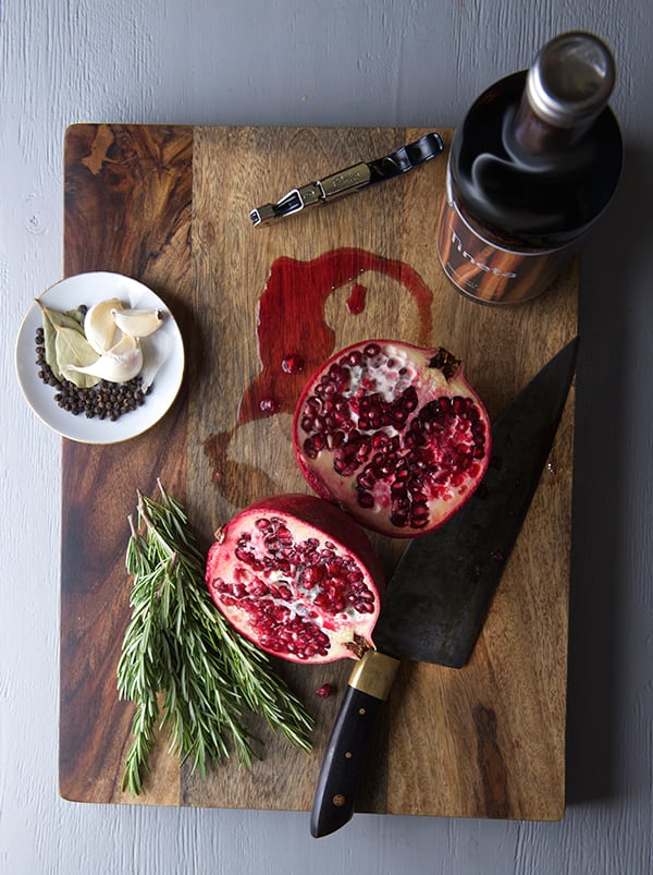 Pomegranate-Tempranillo-Braised-Short-Ribs_ingredients